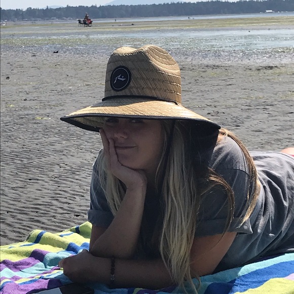 Meet your Posher, Kerry - Picture 1 of 1